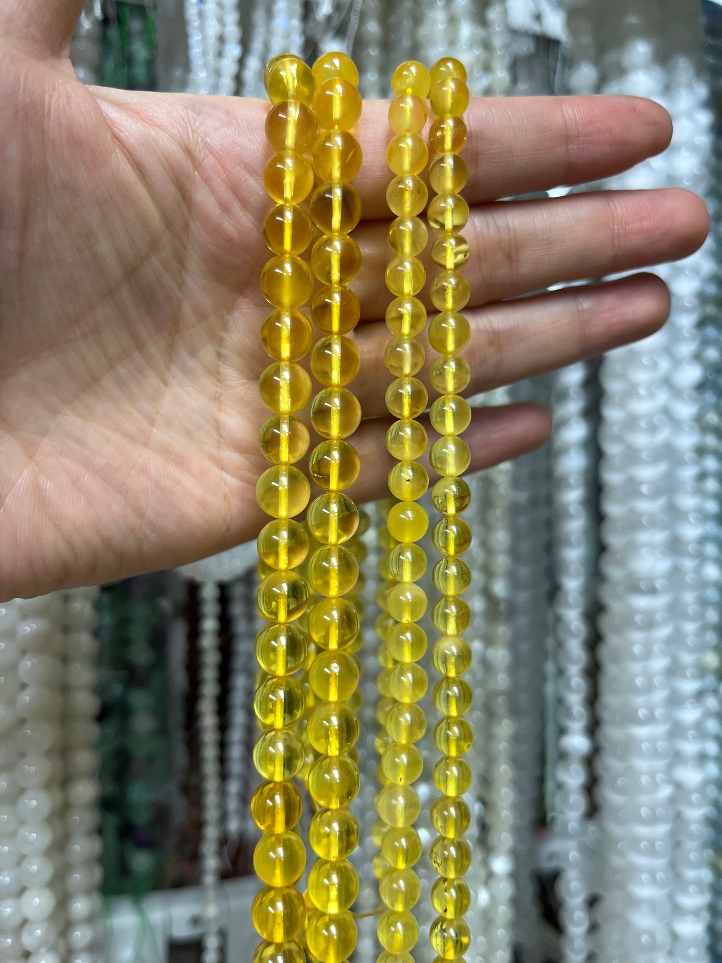 ------DIY amber 6mm 8mm and chips beads