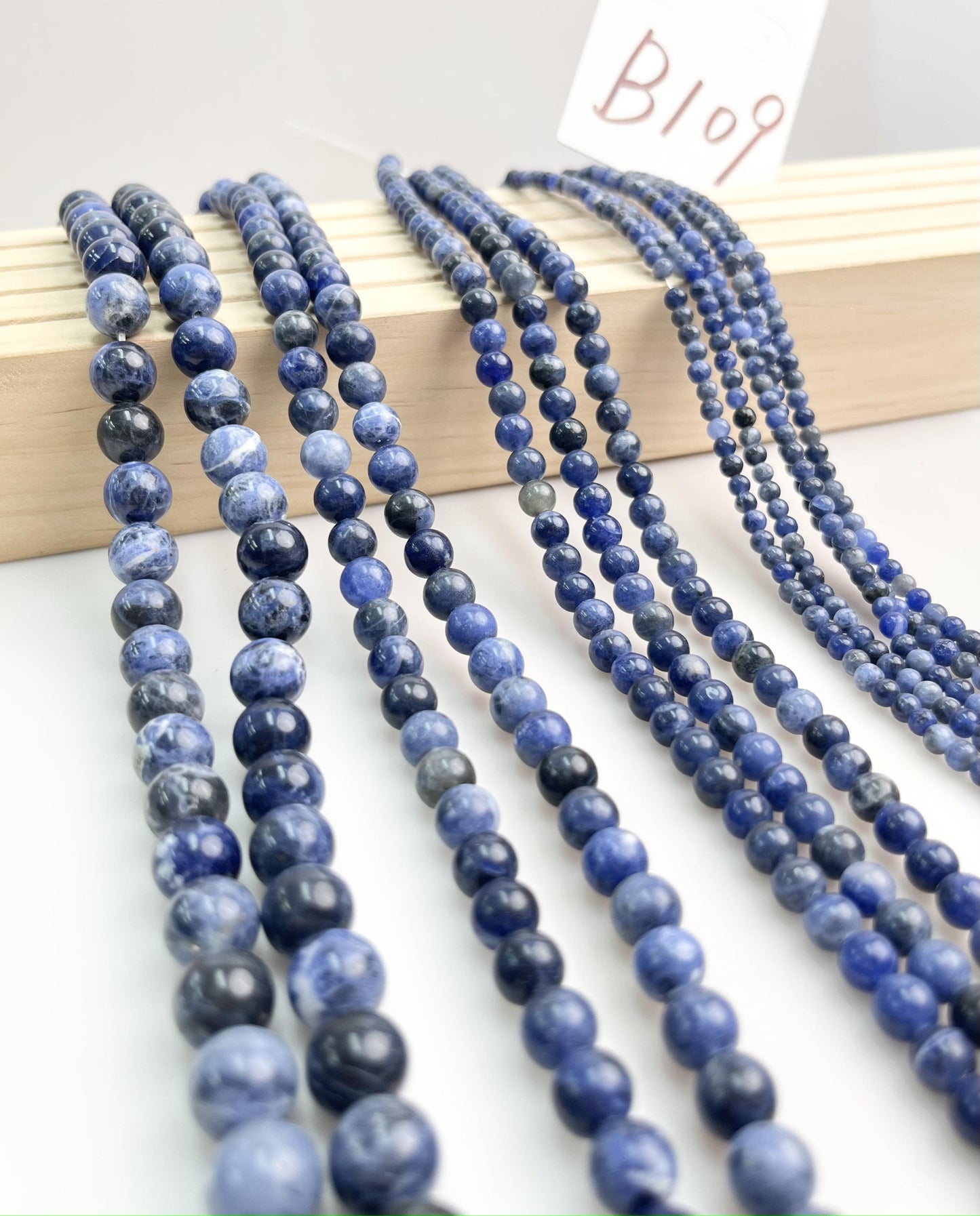 ------#B95-#B137 normal blue color  loose beads