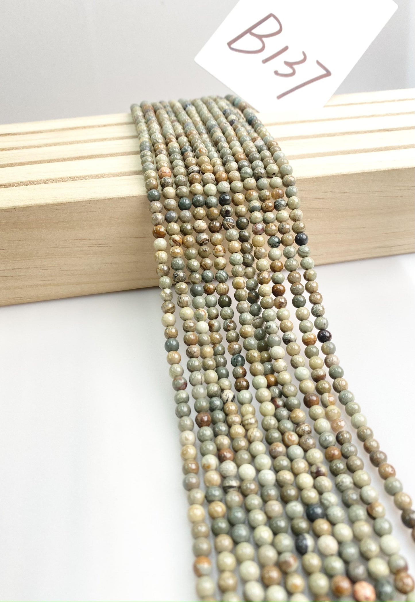 ------#B95-#B137 normal blue color  loose beads