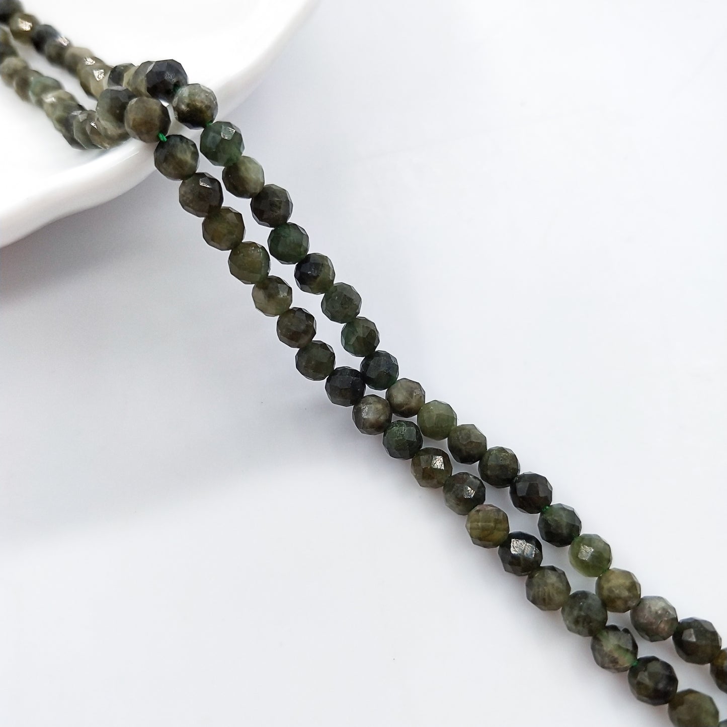 -----4mm faceted natural beads