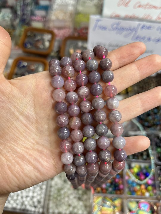 ----DIY purple Madagascar beads-tt