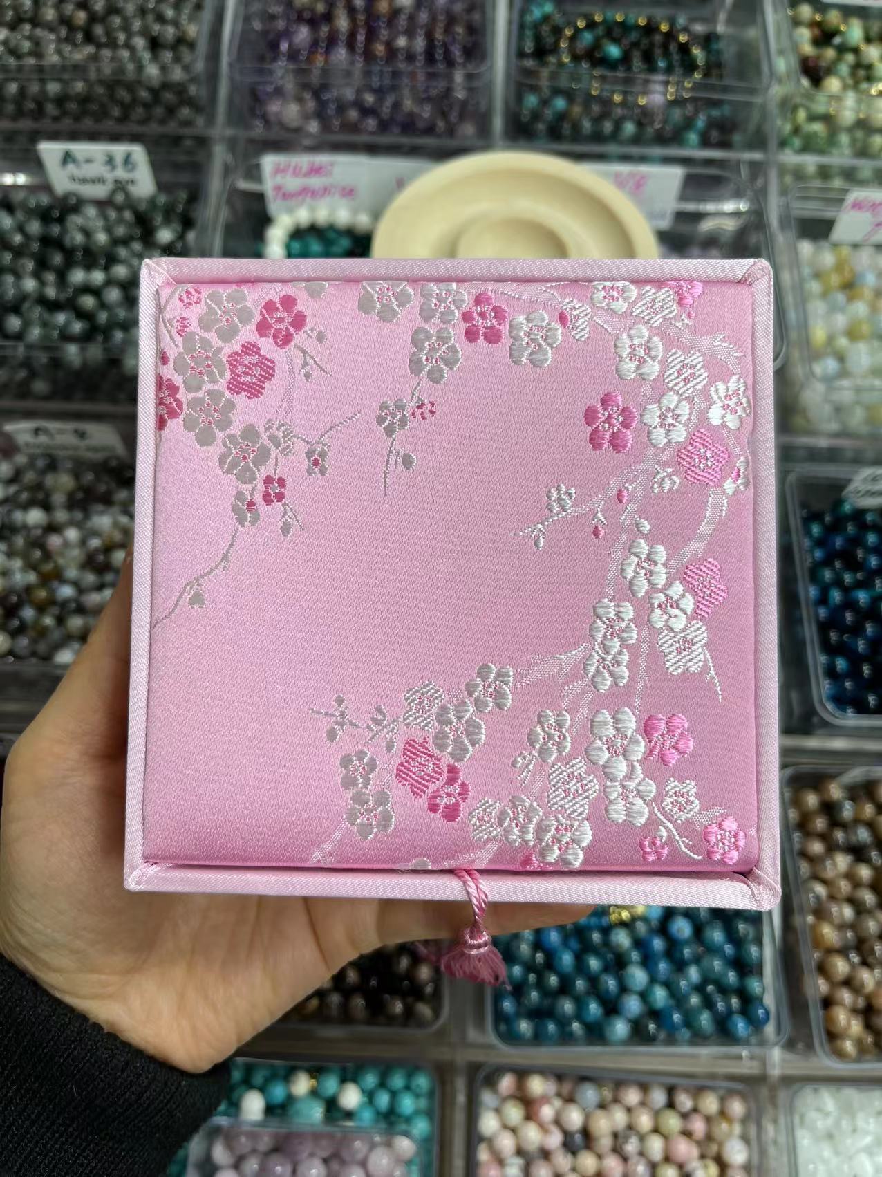 Chinese style jewelry box